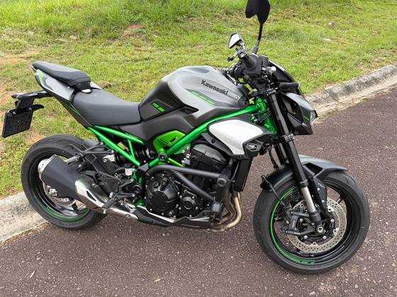 KAWASAKI Z900 